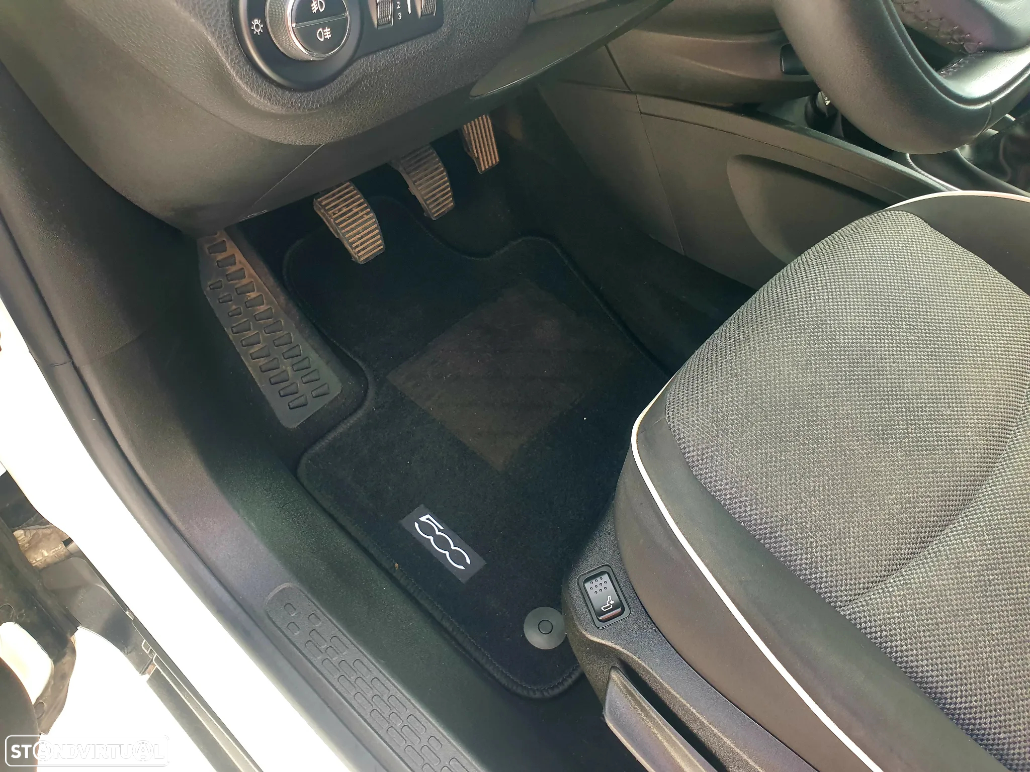 Fiat 500X 1.3 MJ Lounge S&S - 15