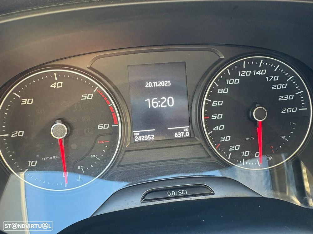 SEAT Ateca 1.6 TDI ECOMOTIVE Reference - 5