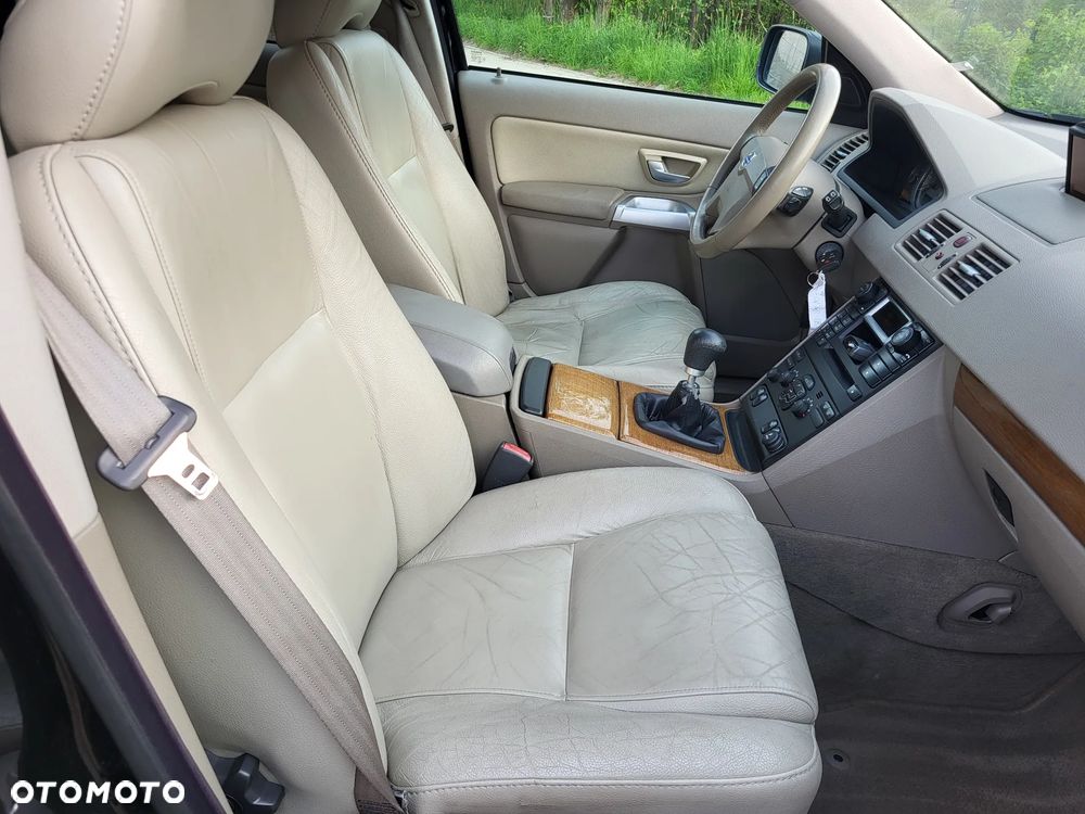 Volvo XC 90 2.4 D5 Kinetic - 17