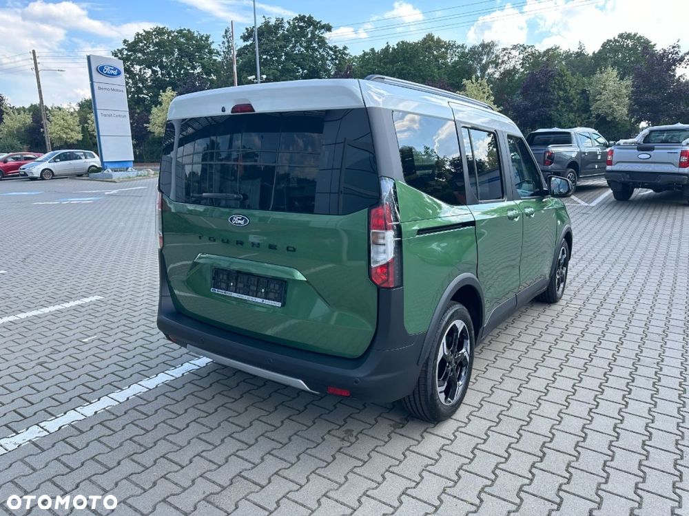 Ford Courier - 9