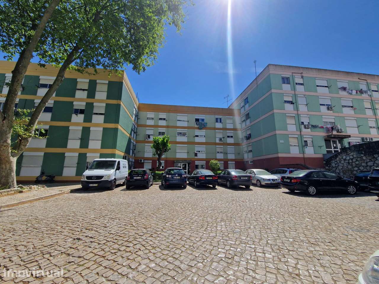 Apartamento T1 Totalmente Remodelado em Miratejo – Pronto a Habitar - Grande imagem: 3/21