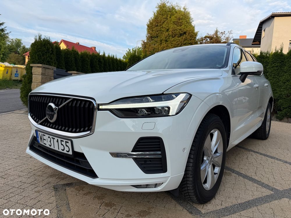Volvo XC 60 B4 D AWD Plus Bright - 2