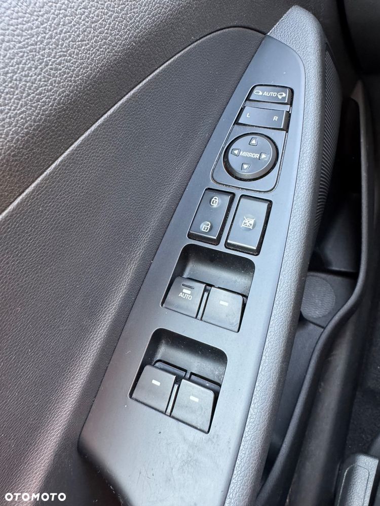 Hyundai Tucson blue 1.7 CRDi 2WD Passion - 13