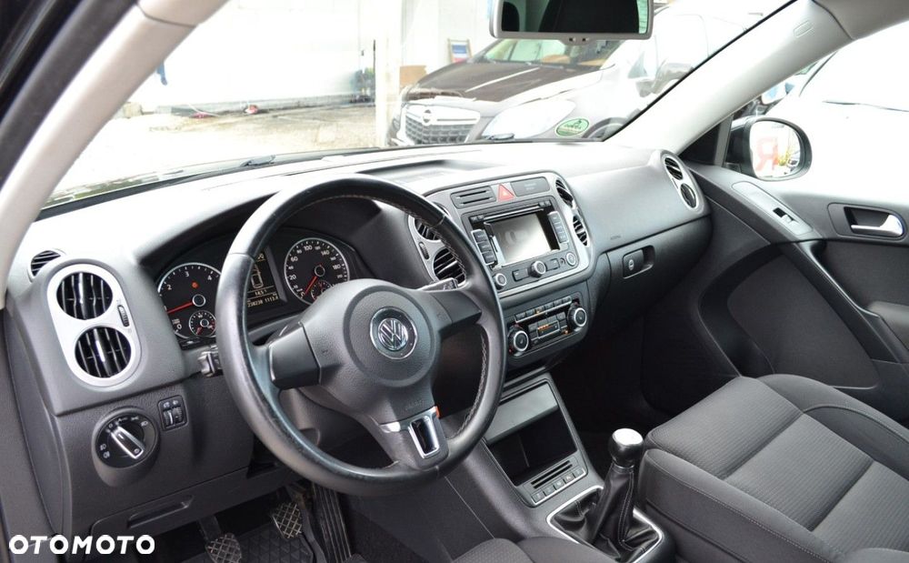 Volkswagen Tiguan 2.0 TDI DPF BlueMotion Technology Team - 23