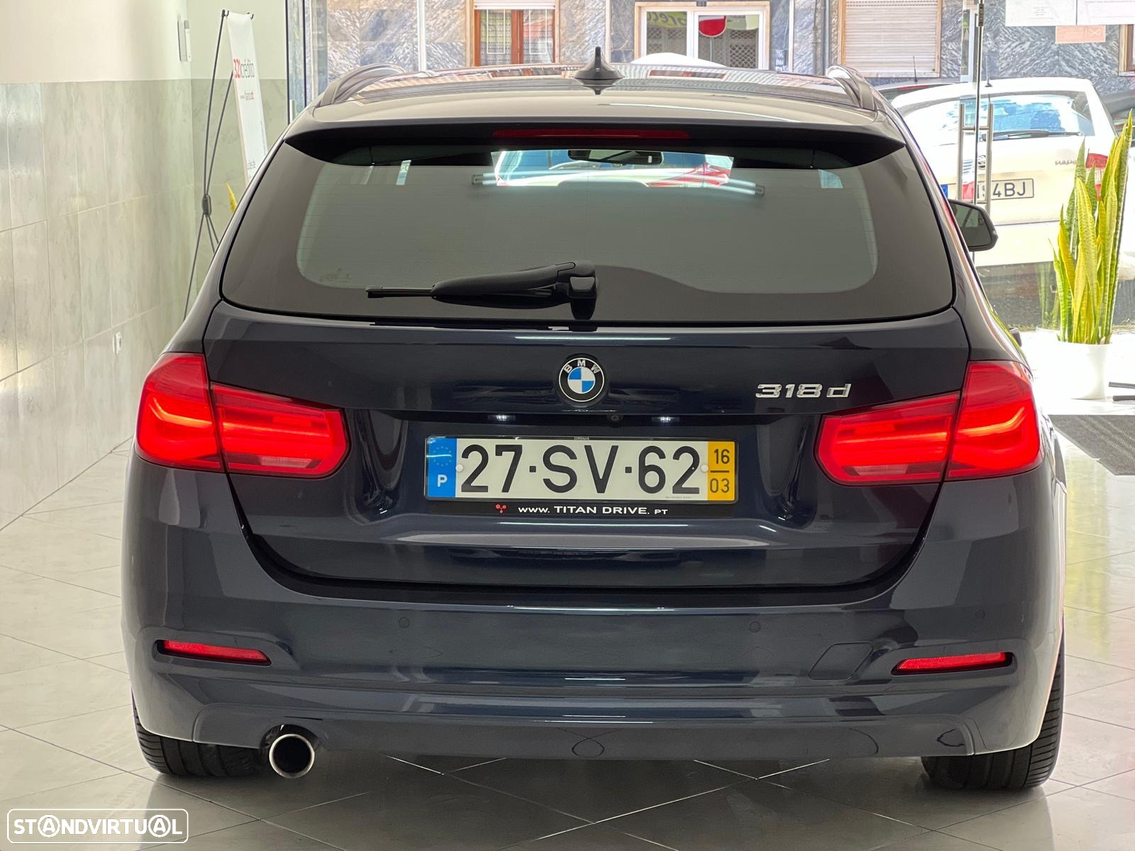 BMW 318 d Touring Advantage Auto - 6