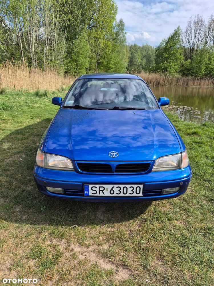 Toyota Carina 1.8 - 2
