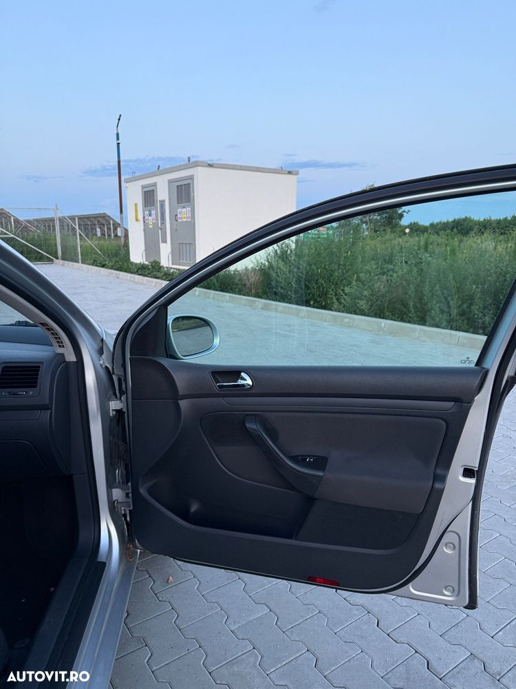 Volkswagen Golf 1.9 TDI Comfortline - 22