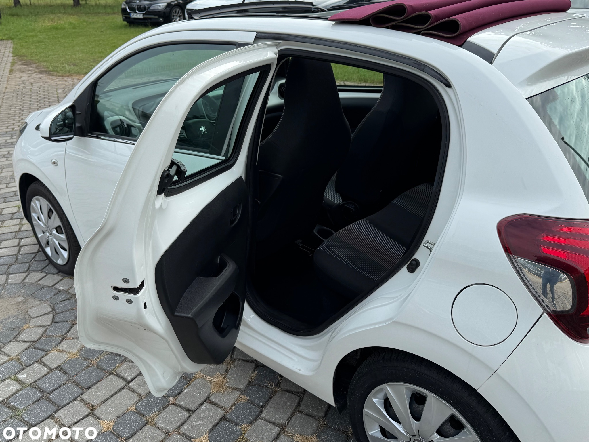 Peugeot 108 PureTech 82 Top Roland Garros - 10