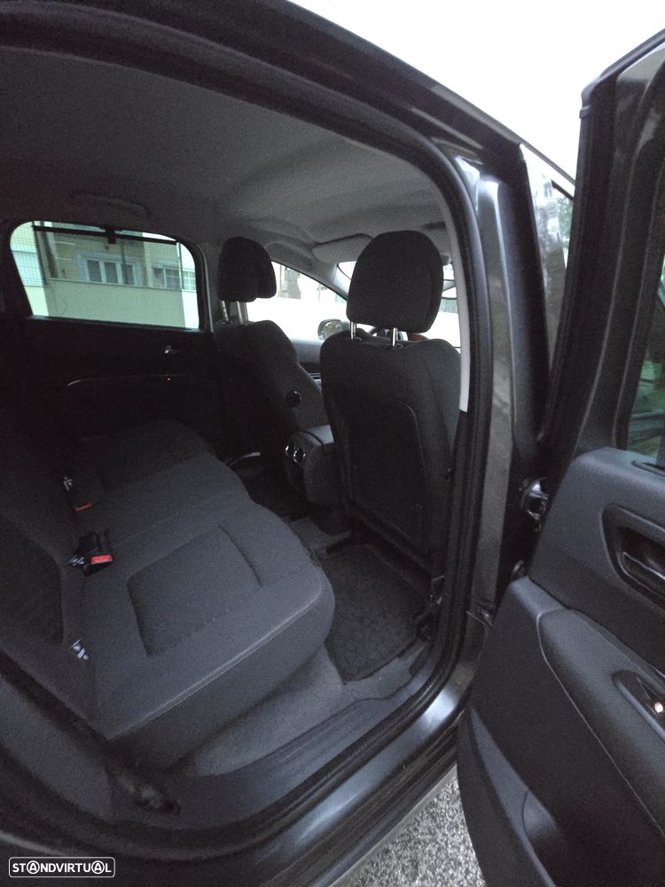 Peugeot 3008 1.6 HDi Style - 25