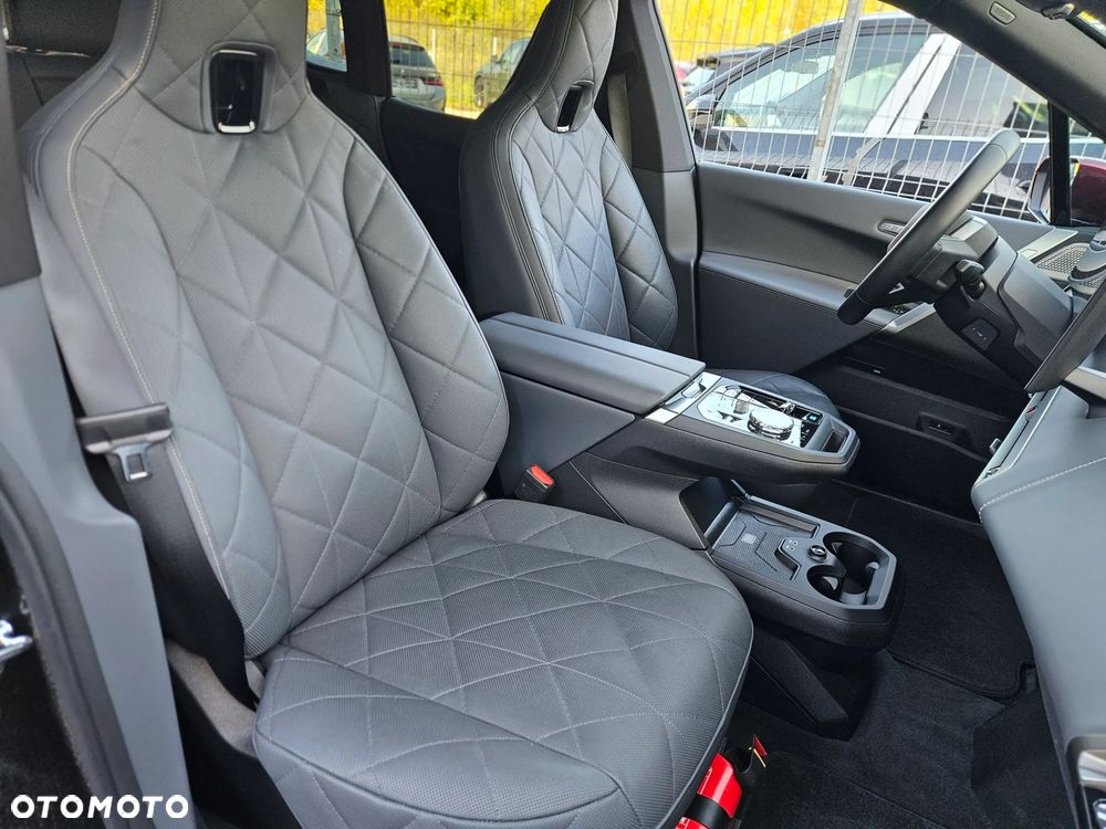 BMW iX xDrive60 111.5kWh - 24