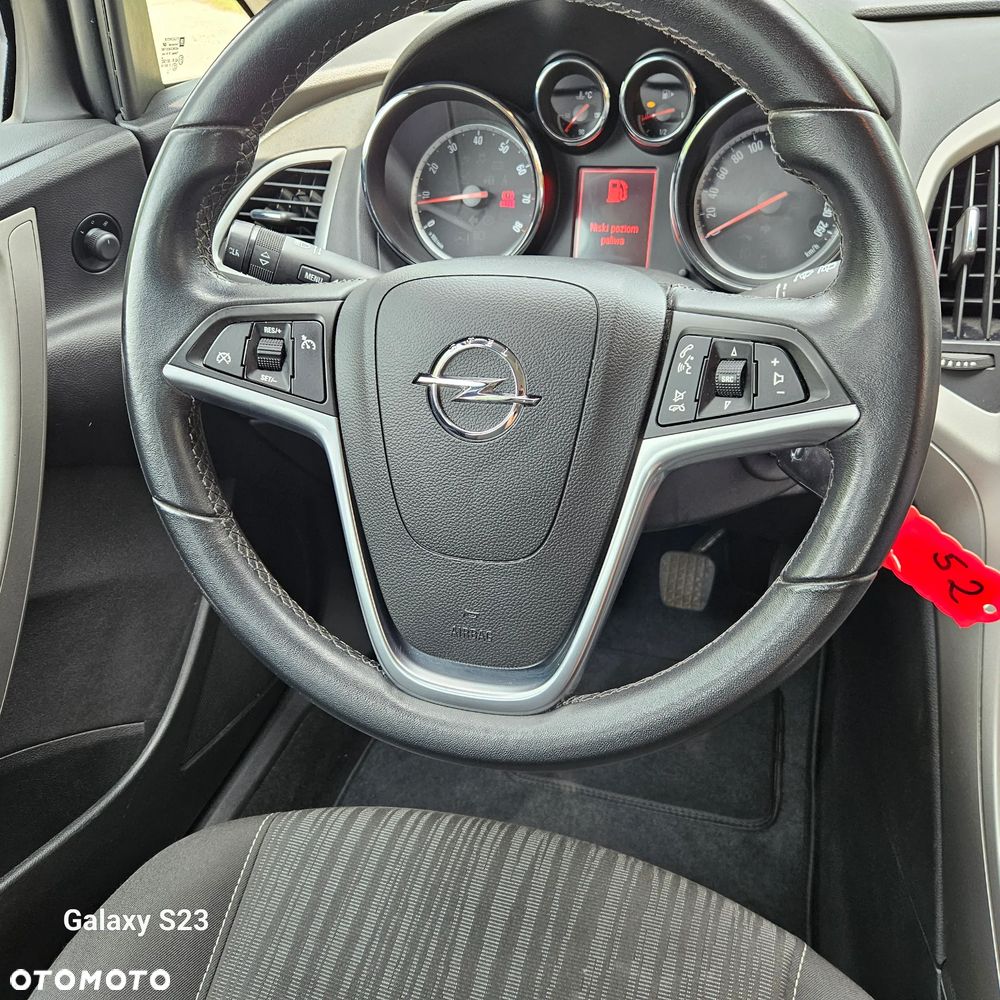 Opel Astra 1.6 Color Edition - 31