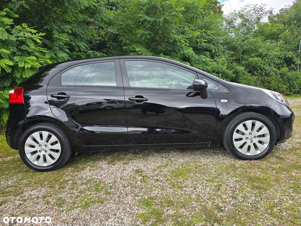 Kia Rio 1.4 Edition 7 - 8