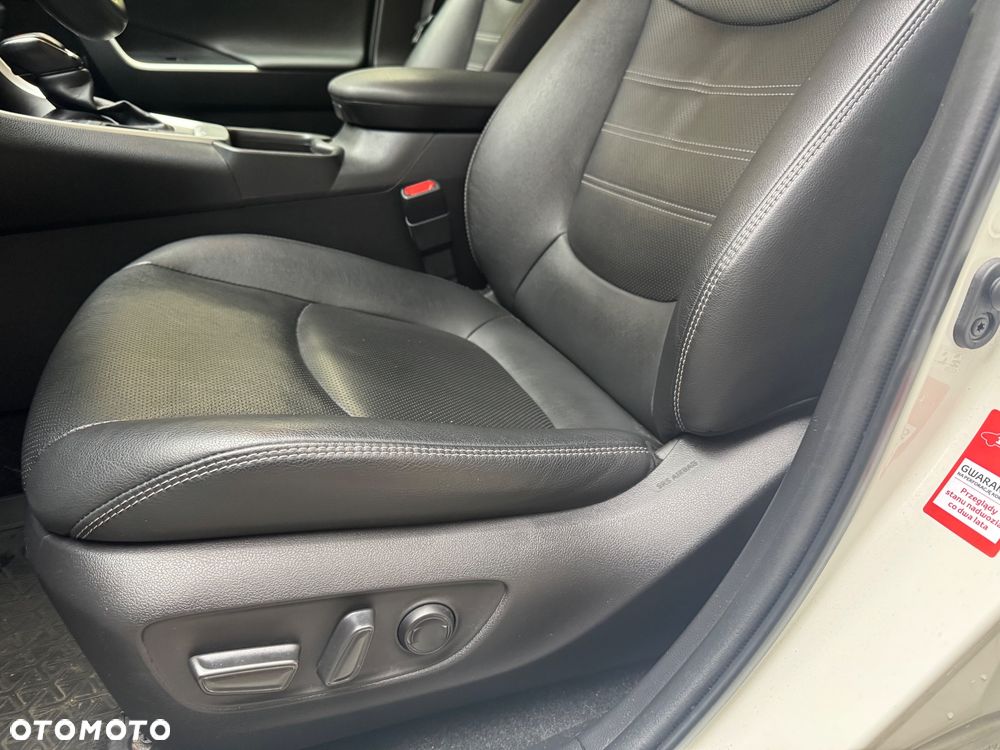 Toyota RAV4 2.5 Hybrid Executive 4x2 - 29