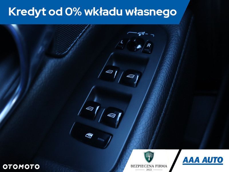 Volvo V90 Cross Country - 25