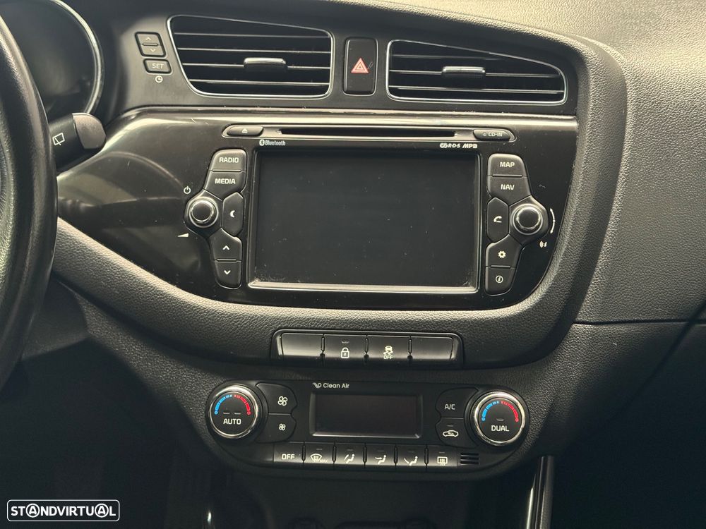 Kia Ceed SW 1.6 CRDi Prime - 15