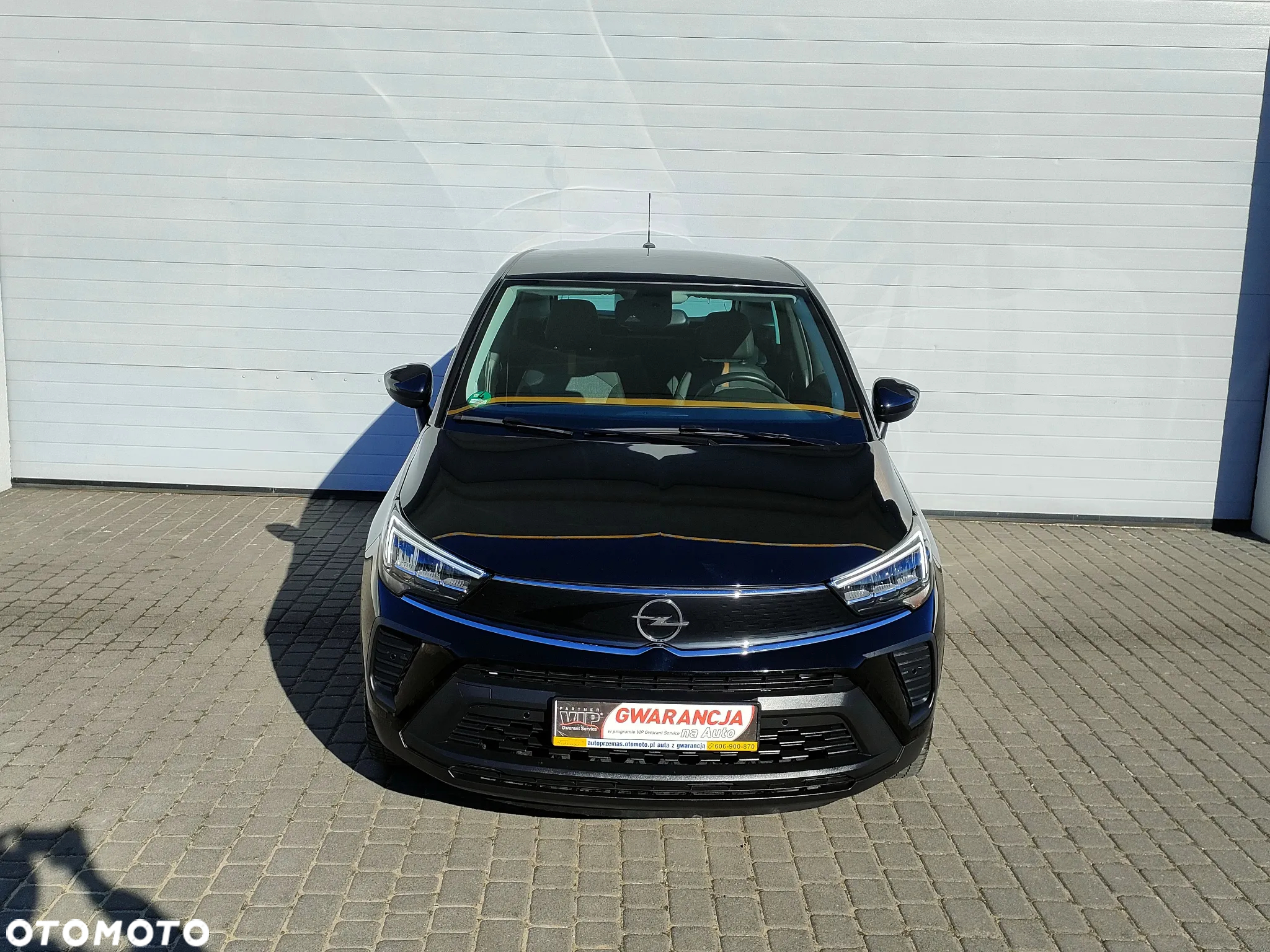 Opel Crossland 1.2 T GS Line - 24
