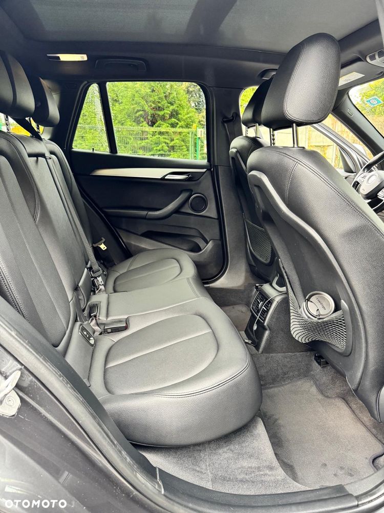 BMW X1 xDrive25i xLine - 6