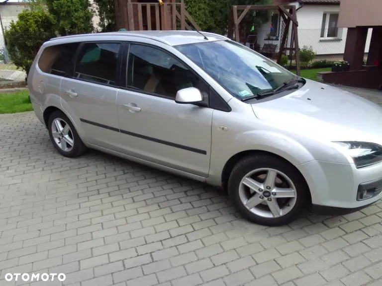 Ford Focus 1.6 TDCi Ambiente - 2