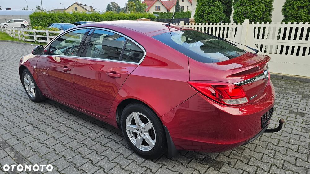 Opel Insignia 1.8 Sports Tourer Design Edition - 5