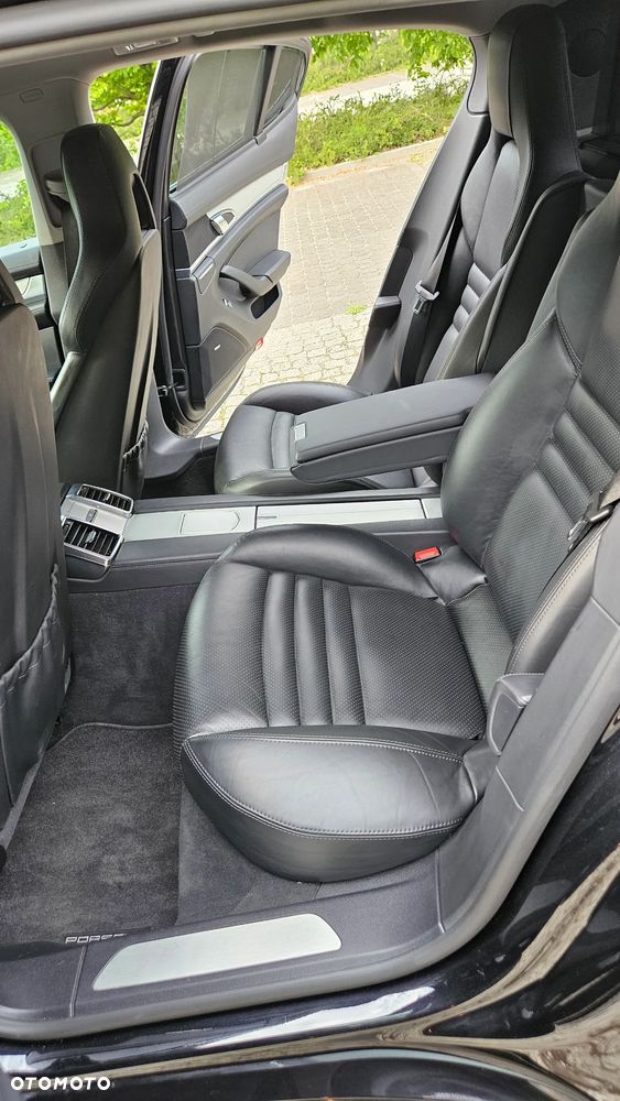 Porsche Panamera S PDK - 10