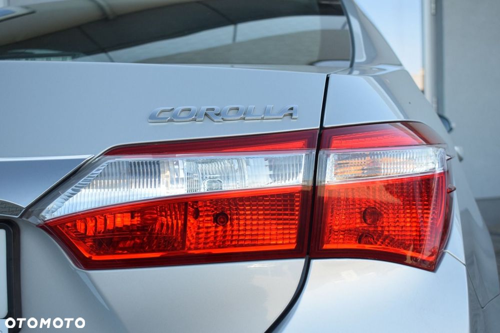 Toyota Corolla 1.6 Premium EU6 - 24