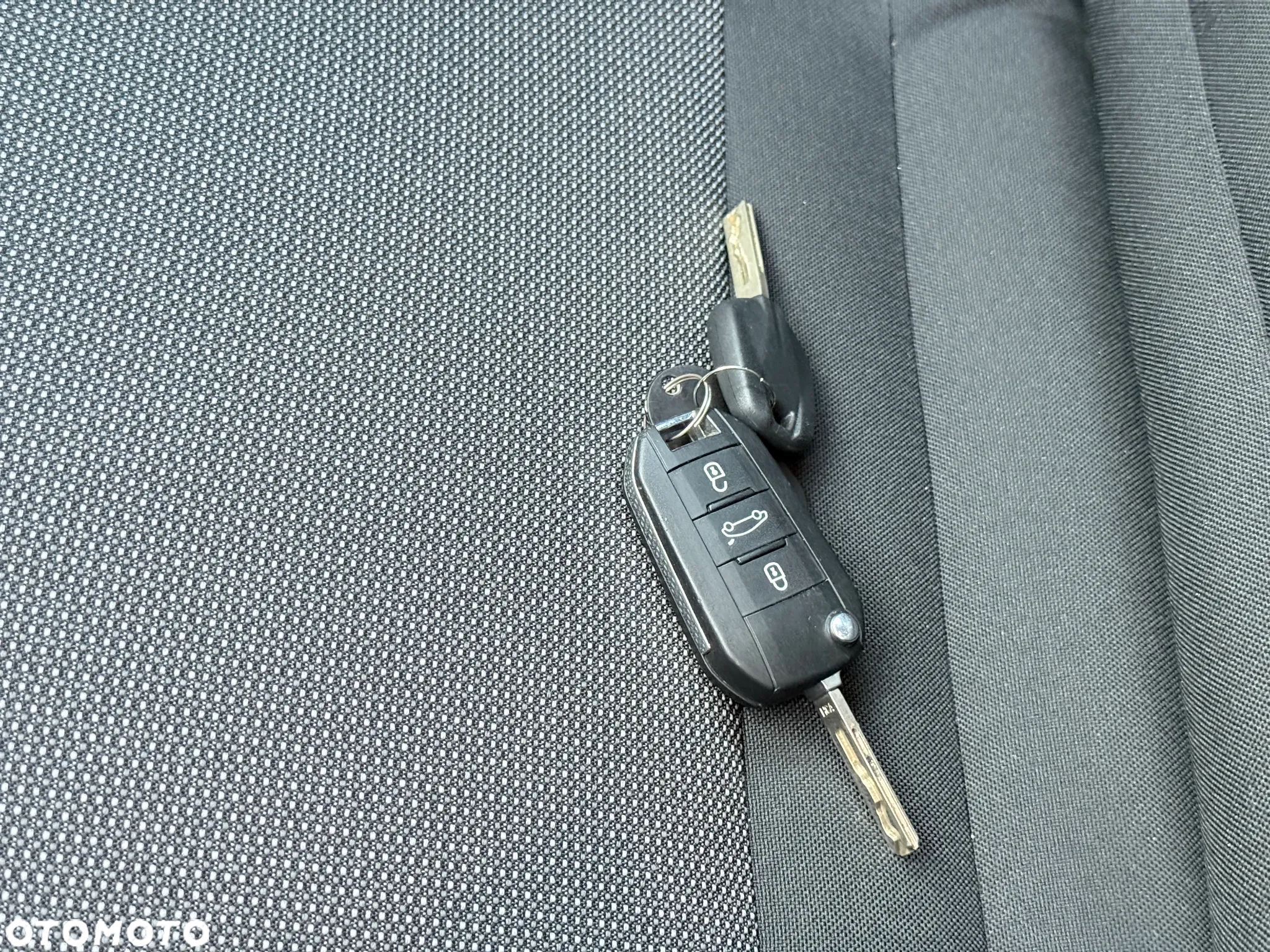 Citroën C4 Cactus 1.2 PureTech Feel Edition S&S - 35