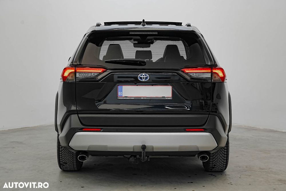 Toyota RAV4 - 7