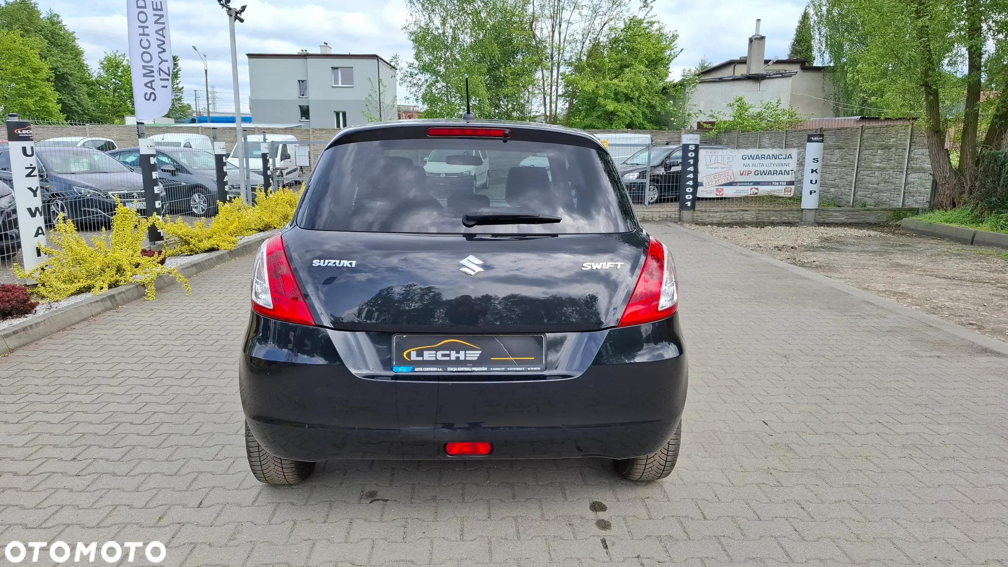 Suzuki Swift 1.2 Premium - 32