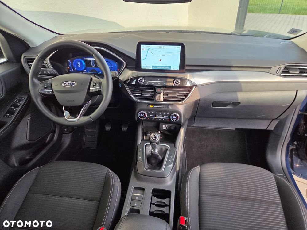 Ford Kuga - 9