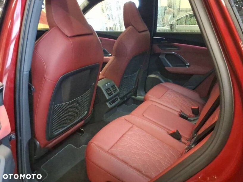 Audi SQ5 Sportback - 8
