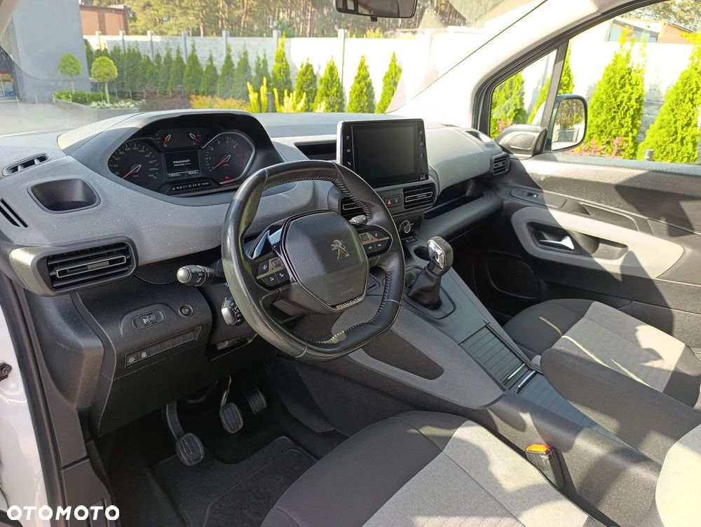Peugeot Rifter 1.5 BlueHDI Allure S&S - 22
