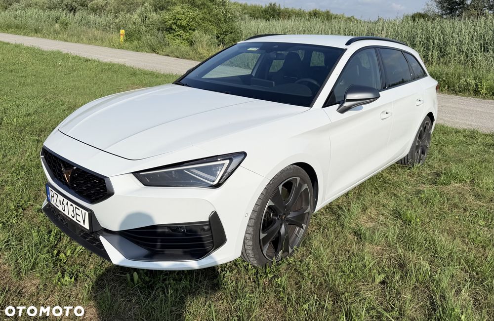 Cupra Leon 2.0 TSI VZ DSG - 2
