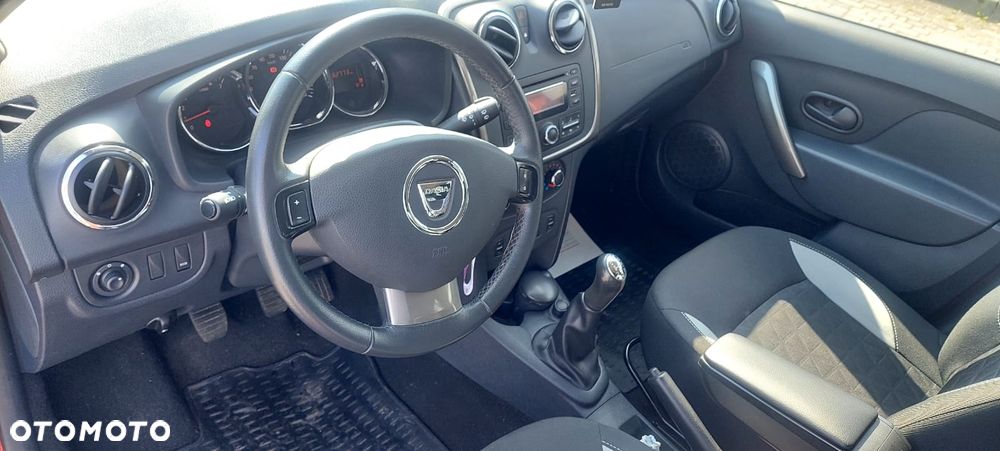 Dacia Sandero TCe 90 Celebration - 9