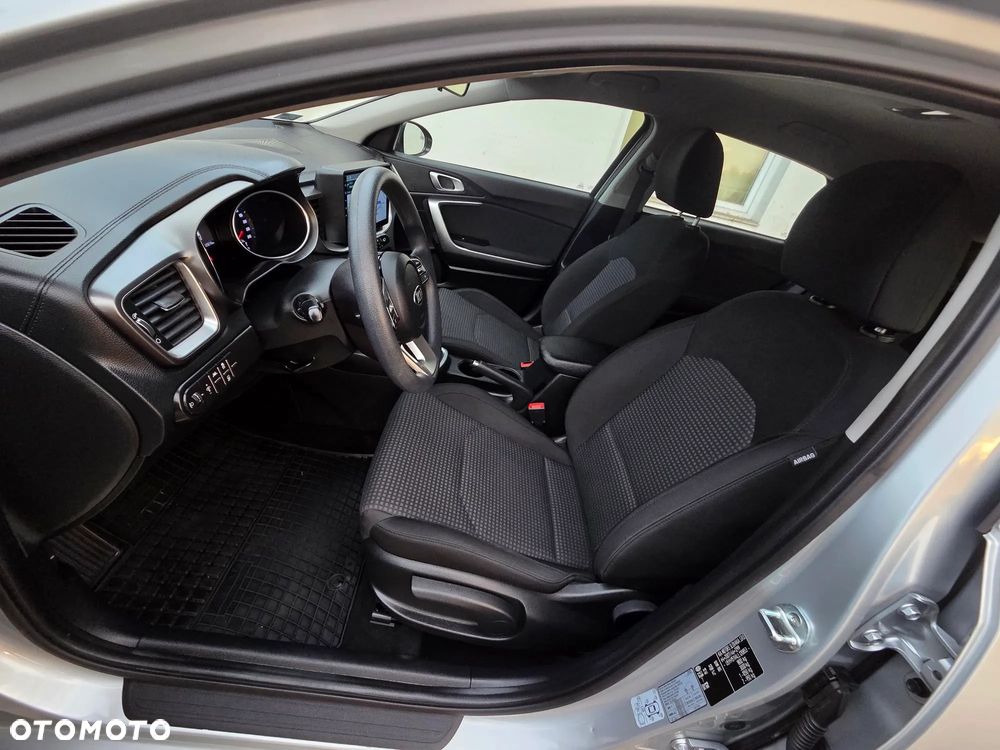 Kia Ceed 1.0 T-GDI M - 6