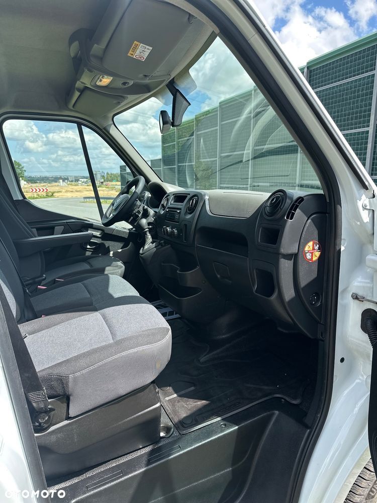 Renault Master - 9