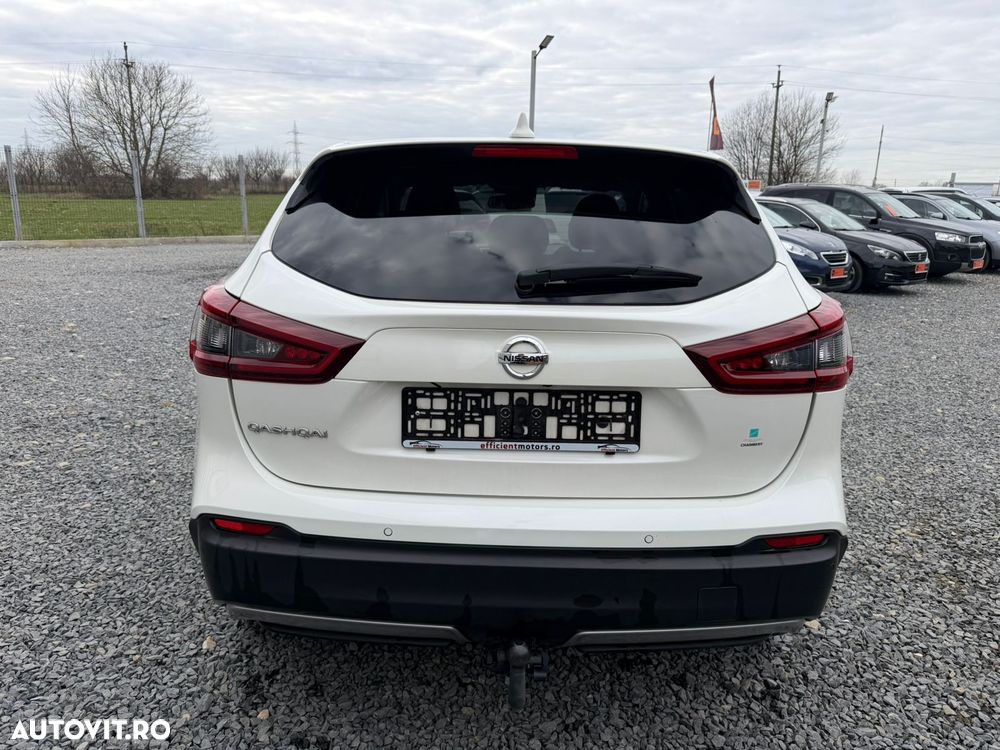 Nissan Qashqai 1.5 DCI DCT TEKNA - 6