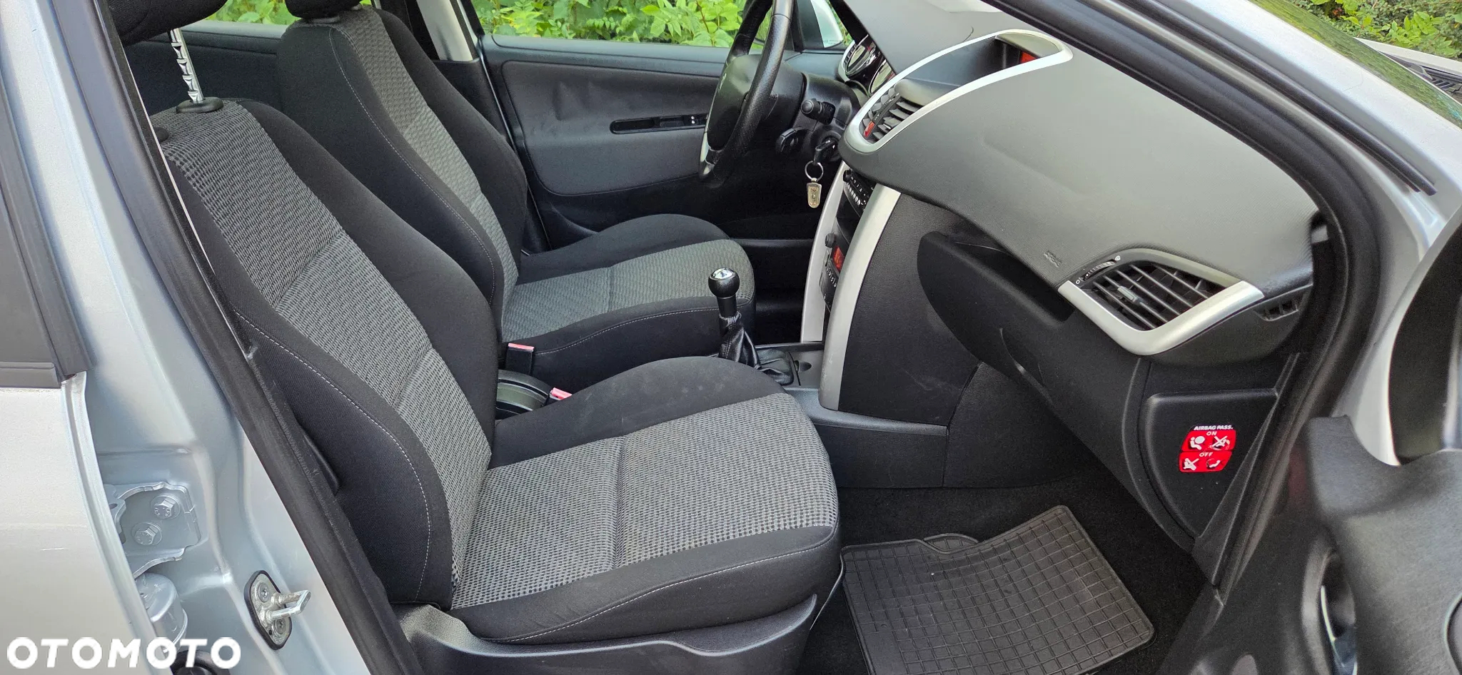 Peugeot 207 1.6 HDi Tendance - 34