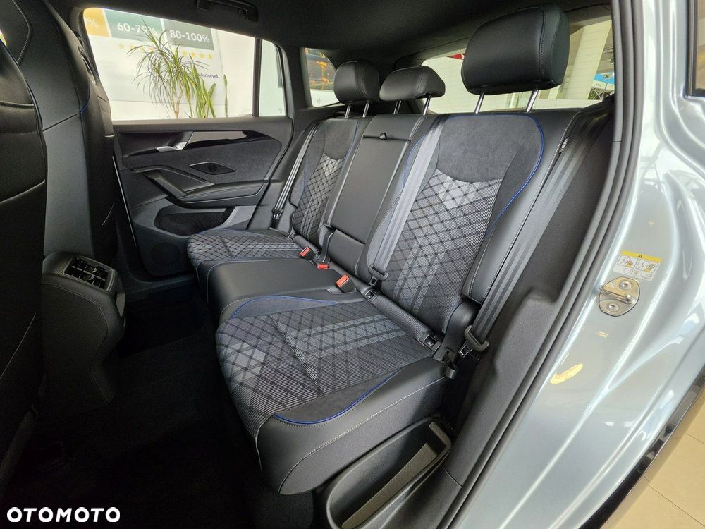 Volkswagen Tiguan 1.5 eTSI R-Line Plus DSG - 13