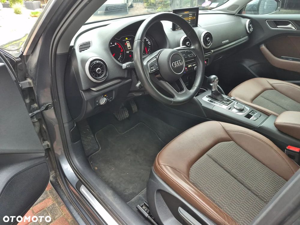 Audi A3 Sportback - 16