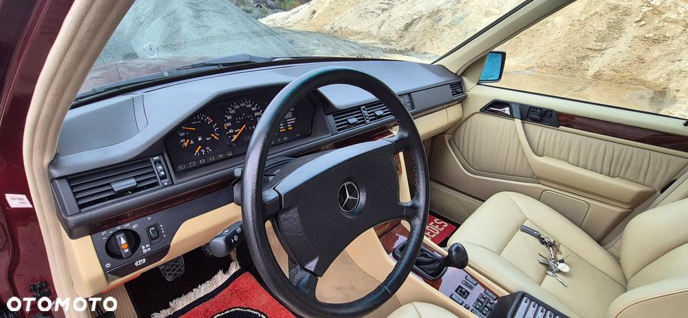 Mercedes-Benz W124 (1984-1993) - 20