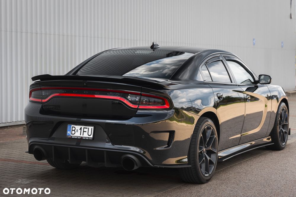 Dodge Charger - 4
