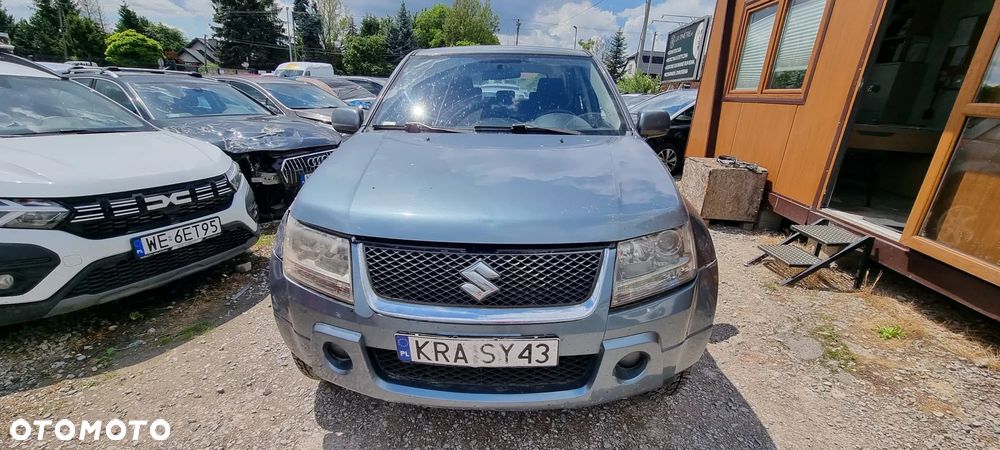 Suzuki Grand Vitara 2.7 V6 - 15