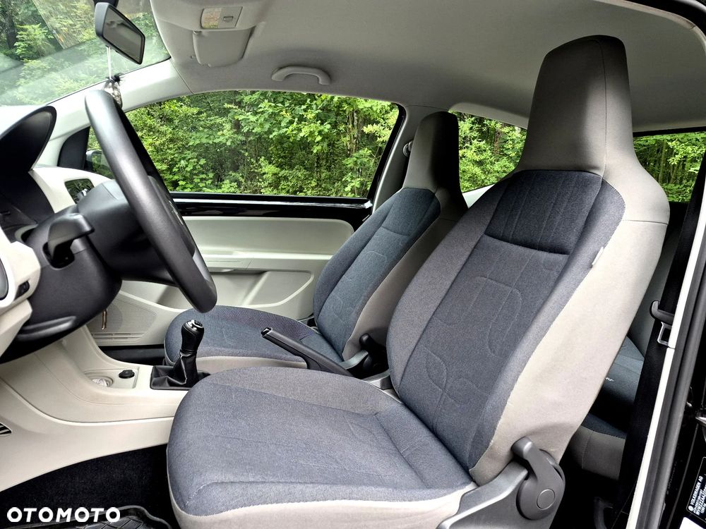 Volkswagen up! Standard - 7