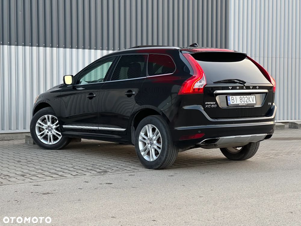 Volvo XC 60 T5 Geartronic Summum - 2