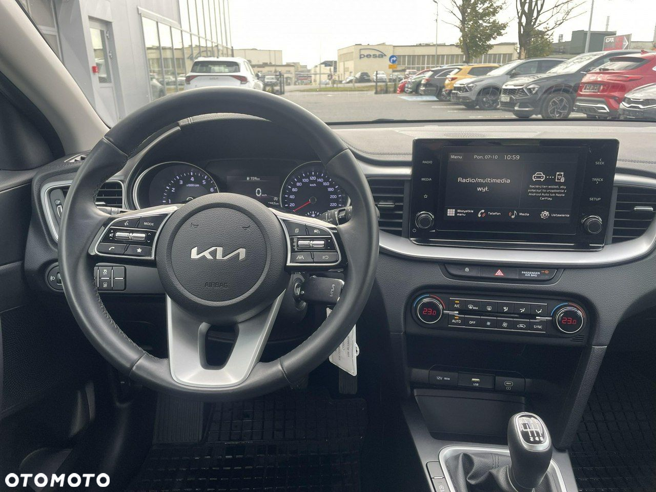 Kia Ceed - 13