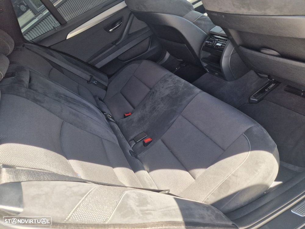 BMW 520 d Pack M Auto - 41