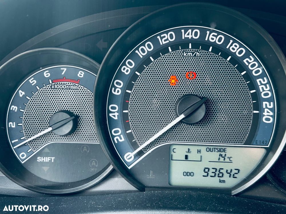 Toyota Auris 1.33 Dual VVT-i Terra - 8