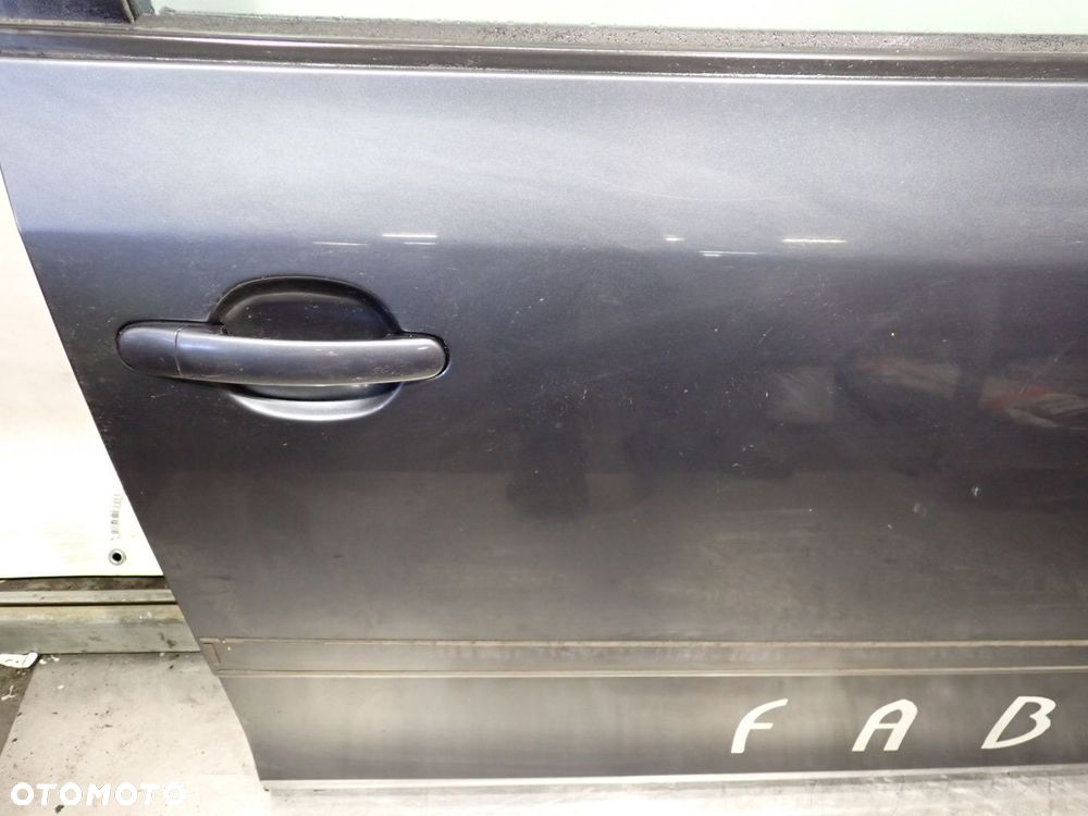 DRZWI PRAWY PRZÓD SKODA FABIA II 1.4MPI - 3