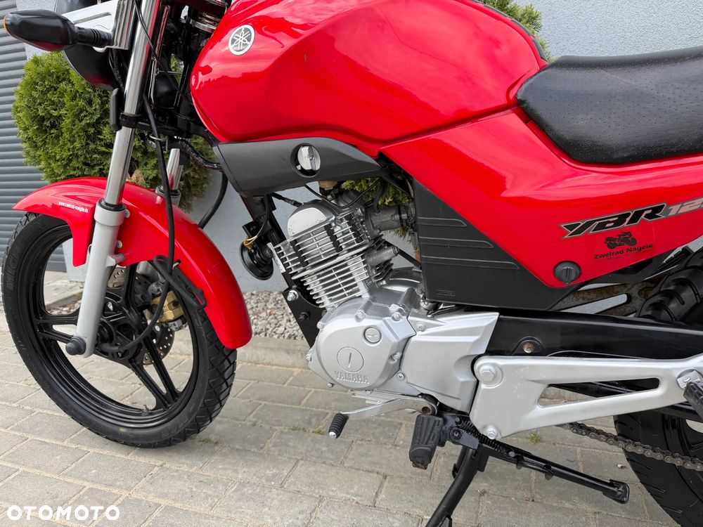 Yamaha YBR - 39