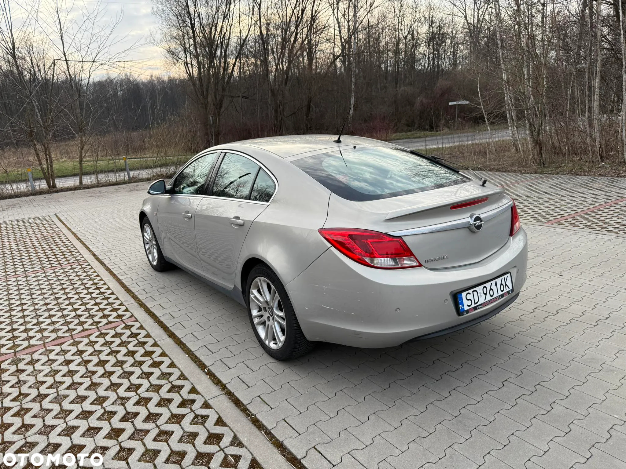 Opel Insignia 1.8 - 3